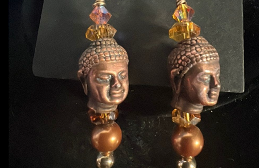 🕊️ Sacred Serenity Buddha Earrings – Peace, Prayer & Wisdom