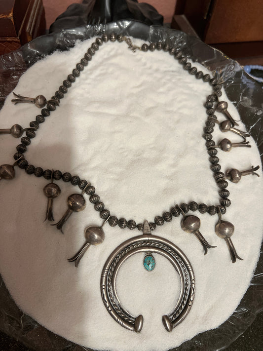 🪶 Navajo Squash Blossom Necklace – Sacred Protection & Power